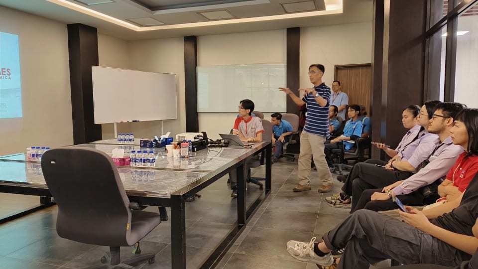 Times Ceramica representative sharing tile production process with Jubin BMS staff